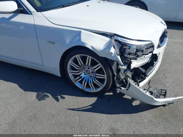 2008 Bmw 528i მანქანა იყიდება აუქციონზე, vin: WBANU53508CT07738, აუქციონის ნომერი: 44873149