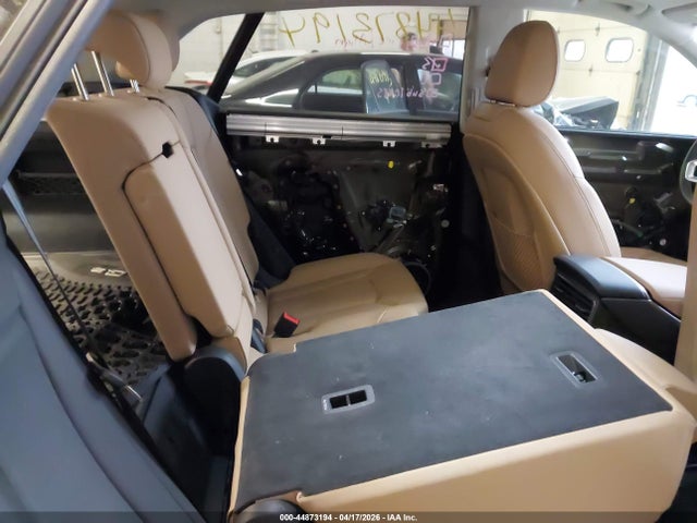 WA1EVBF18SD000224 Audi Q8 Premium Plus 55 Tfsi Quattro