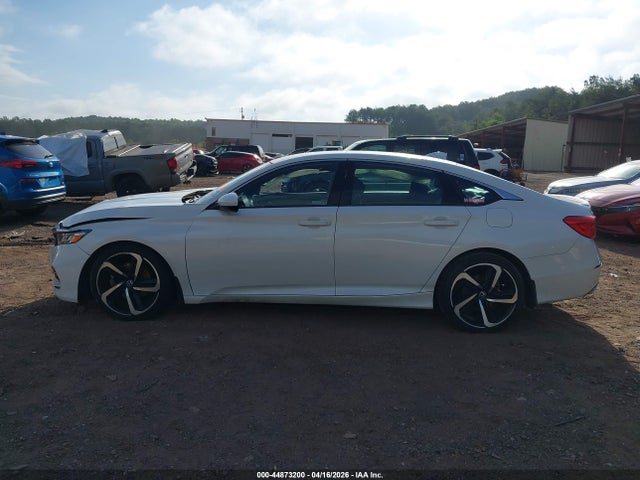 Продаж на аукціоні авто 2018 Honda Accord Sport, vin: 1HGCV1F34JA099716, номер лоту: 44873200