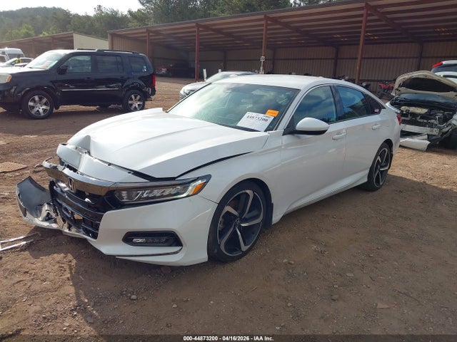 Продаж на аукціоні авто 2018 Honda Accord Sport, vin: 1HGCV1F34JA099716, номер лоту: 44873200