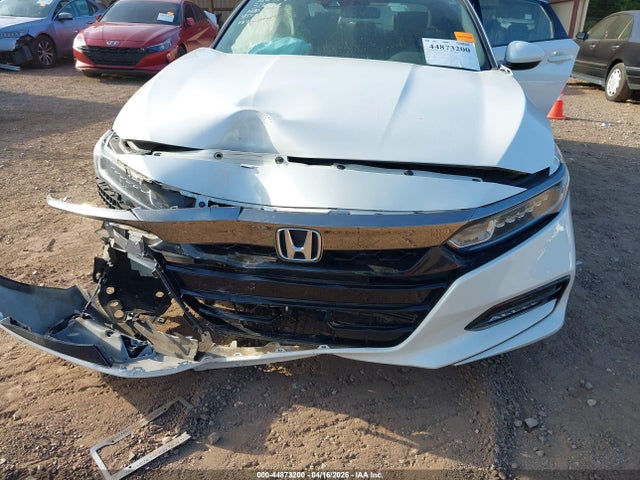 Продаж на аукціоні авто 2018 Honda Accord Sport, vin: 1HGCV1F34JA099716, номер лоту: 44873200