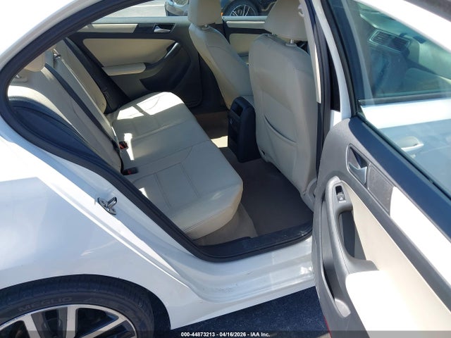 2012 Volkswagen Jetta 2.5l Se მანქანა იყიდება აუქციონზე, vin: 3VWDX7AJ6CM415609, აუქციონის ნომერი: 44873213
