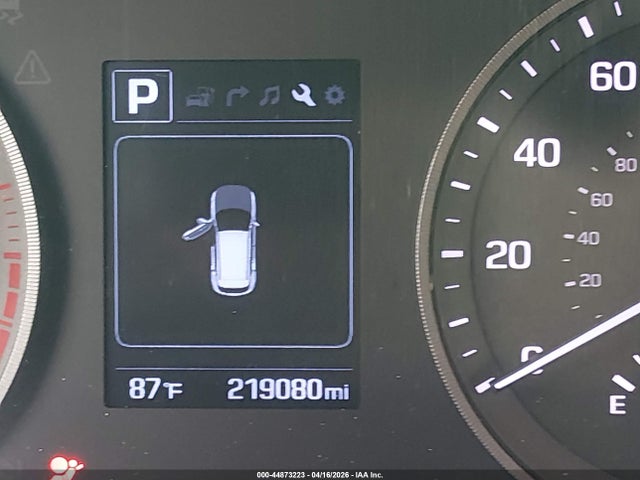 KM8J33A42HU541467 Hyundai Tucson Se Plus