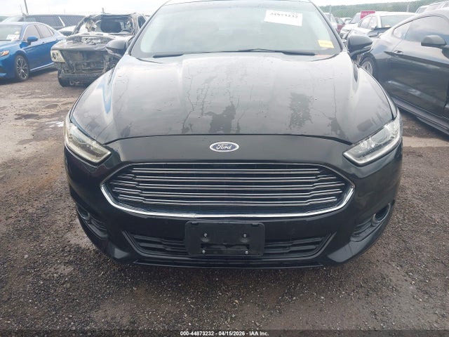 44873232 :رقم المزاد ، 3FA6P0HDXGR175465 vin ، 2016 Ford Fusion Se مزاد بيع