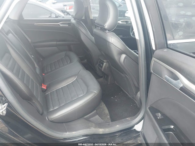 44873232 :رقم المزاد ، 3FA6P0HDXGR175465 vin ، 2016 Ford Fusion Se مزاد بيع