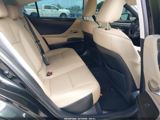 44873249 :رقم المزاد ، 58AD11D14MU004739 vin ، 2021 Lexus Es 250 مزاد بيع