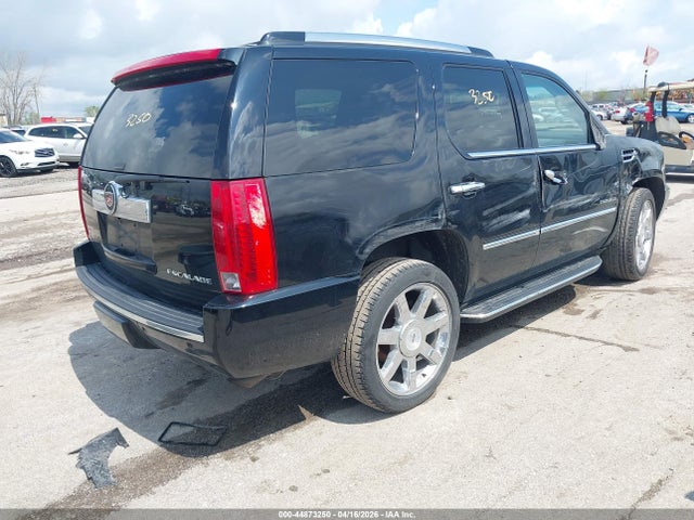 Продажа на аукционе авто 2011 Cadillac Escalade Luxury, vin: 1GYS4BEF4BR226685, номер лота: 44873250