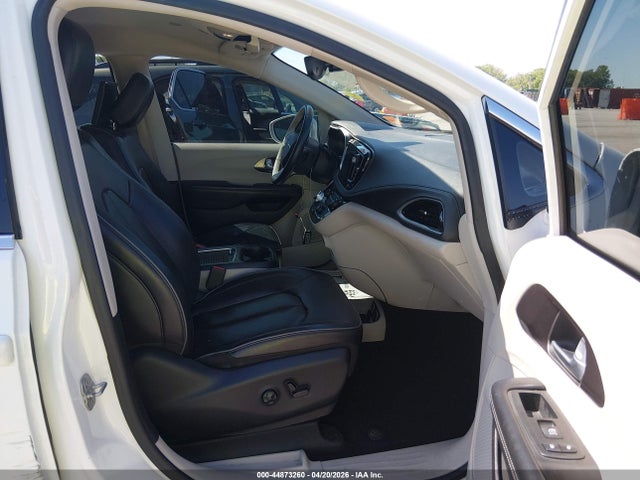 Продаж на аукціоні авто 2018 Chrysler Pacifica Limited, vin: 2C4RC1GG7JR131568, номер лоту: 44873260