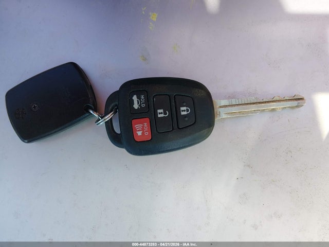 Продажа на аукционе авто 2019 Toyota Corolla Le, vin: 5YFBURHE0KP942009, номер лота: 44873283