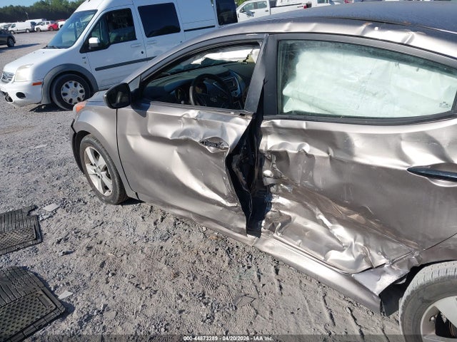 Продажа на аукционе авто 2012 Hyundai Elantra Gls, vin: 5NPDH4AE3CH099559, номер лота: 44873289