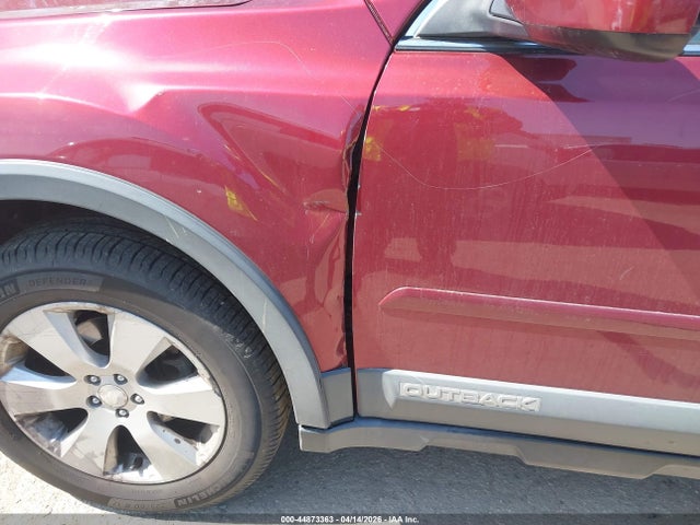 Продажа на аукционе авто 2011 Subaru Outback 2.5i Premium, vin: 4S4BRBCC6B3435358, номер лота: 44873363