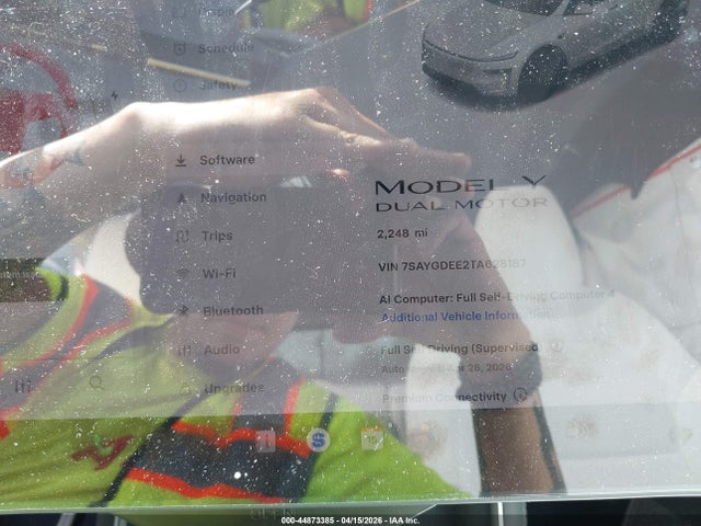 Продаж на аукціоні авто 2026 Tesla Model Y All-wheel Drive/long Range Launch Series/premium All-wheel Drive, vin: 7SAYGDEE2TA628187, номер лоту: 44873385