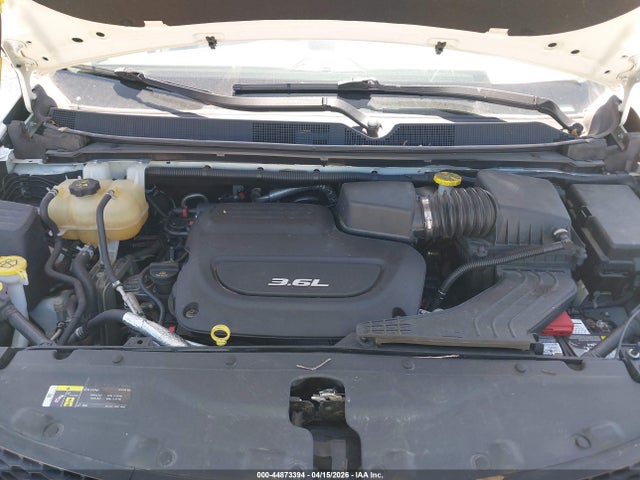 2018 Chrysler Pacifica Touring L მანქანა იყიდება აუქციონზე, vin: 2C4RC1BG3JR233649, აუქციონის ნომერი: 44873394