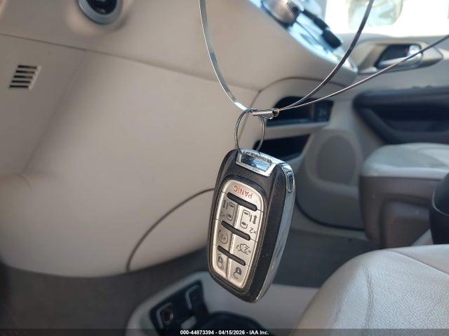 2018 Chrysler Pacifica Touring L მანქანა იყიდება აუქციონზე, vin: 2C4RC1BG3JR233649, აუქციონის ნომერი: 44873394