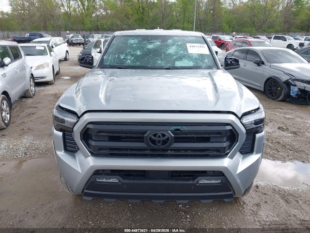 2024 Toyota Tacoma Sr5 მანქანა იყიდება აუქციონზე, vin: 3TMLB5JN8RM051562, აუქციონის ნომერი: 44873421