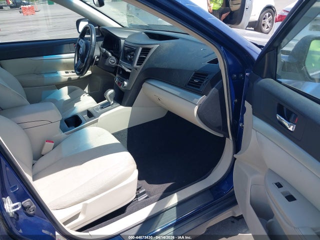 2011 Subaru Outback 2.5i Premium მანქანა იყიდება აუქციონზე, vin: 4S4BRBBCXB3344742, აუქციონის ნომერი: 44873430