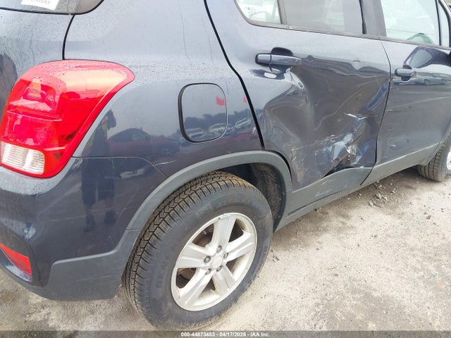 Продажа на аукционе авто 2018 Chevrolet Trax Ls, vin: 3GNCJNSBXJL149694, номер лота: 44873453