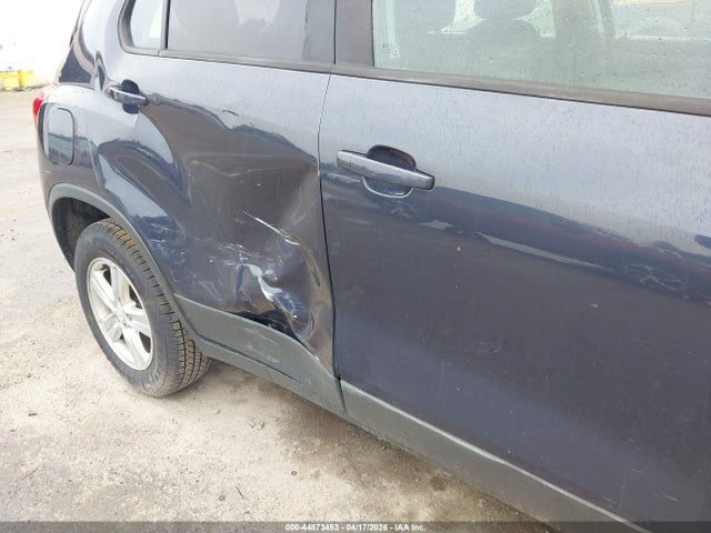 Продажа на аукционе авто 2018 Chevrolet Trax Ls, vin: 3GNCJNSBXJL149694, номер лота: 44873453