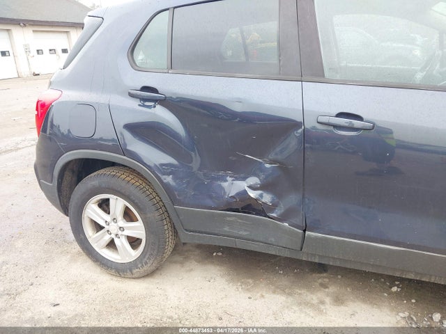 Продажа на аукционе авто 2018 Chevrolet Trax Ls, vin: 3GNCJNSBXJL149694, номер лота: 44873453