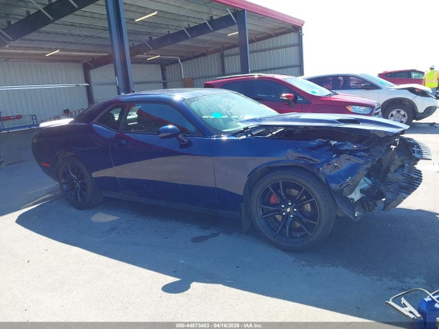 2C3CDZAG5HH542871 Dodge Challenger Sxt Plus