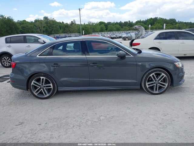 Продаж на аукціоні авто 2017 Audi A3 2.0t Premium, vin: WAUGUGFF2H1058122, номер лоту: 44873468