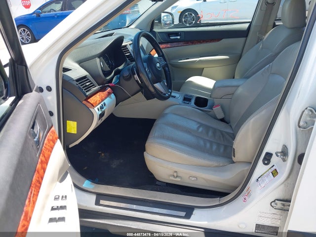 Продажа на аукционе авто 2011 Subaru Outback 3.6r Limited, vin: 4S4BRDLC9B2391129, номер лота: 44873476
