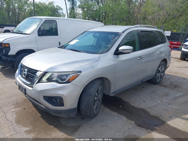 Aukcja sprzedaży 2017 Nissan Pathfinder Sv, vin: 5N1DR2MM8HC657117, numer aukcji: 44873500