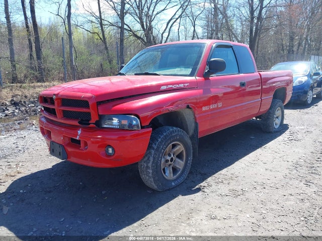 44873518 :رقم المزاد ، 3B7HF12Y2YG132680 vin ، 2000 Dodge Ram 1500 St مزاد بيع