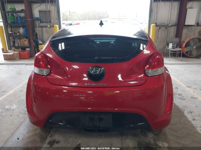 2012 Hyundai Veloster Base W/gray მანქანა იყიდება აუქციონზე, vin: KMHTC6AD2CU045877, აუქციონის ნომერი: 44873522