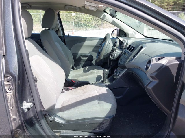 1G1JA5SH5G4173543 Chevrolet Sonic Ls Auto