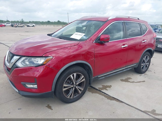 JN8AT2MV7HW281773 Nissan Rogue Sl