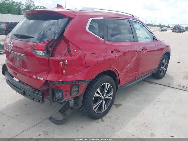 JN8AT2MV7HW281773 Nissan Rogue Sl