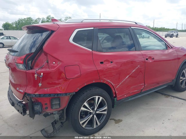 JN8AT2MV7HW281773 Nissan Rogue Sl