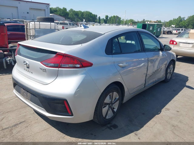 Auction sale of the 2017 Hyundai Ioniq Hybrid Blue, vin: KMHC65LCXHU023798, lot number: 44873551