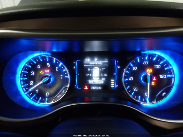 44873592 :رقم المزاد ، 2C4RC1BG6KR540282 vin ، 2019 Chrysler Pacifica Touring L مزاد بيع