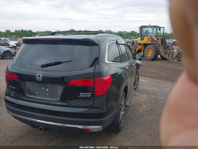 44873605 :رقم المزاد ، 5FNYF6H94HB037489 vin ، 2017 Honda Pilot Touring مزاد بيع