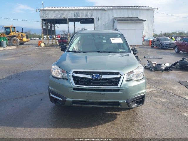 Продаж на аукціоні авто 2017 Subaru Forester 2.5i Premium, vin: JF2SJAEC2HH462699, номер лоту: 44873606