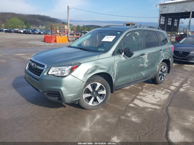 Продаж на аукціоні авто 2017 Subaru Forester 2.5i Premium, vin: JF2SJAEC2HH462699, номер лоту: 44873606