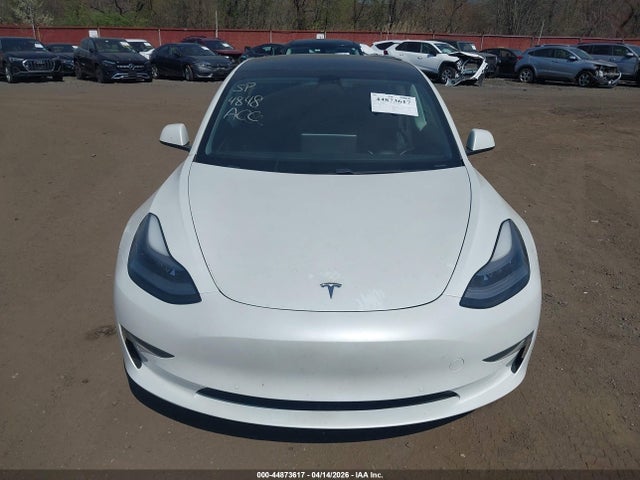 2021 Tesla Model 3 Standard Range Plus Rear-wheel Drive მანქანა იყიდება აუქციონზე, vin: 5YJ3E1EA3MF048024, აუქციონის ნომერი: 44873617