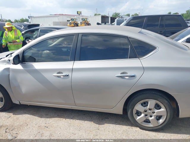 44873632 :رقم المزاد ، 3N1AB7AP2JY249235 vin ، 2018 Nissan Sentra S مزاد بيع