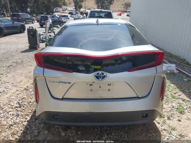 Toyota Prius Prime Premium 2017 JTDKARFP8H3003849 Image 17