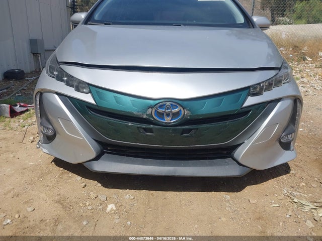 2017 TOYOTA PRIUS PRIME JTDKARFP8H3003849 Photo 5