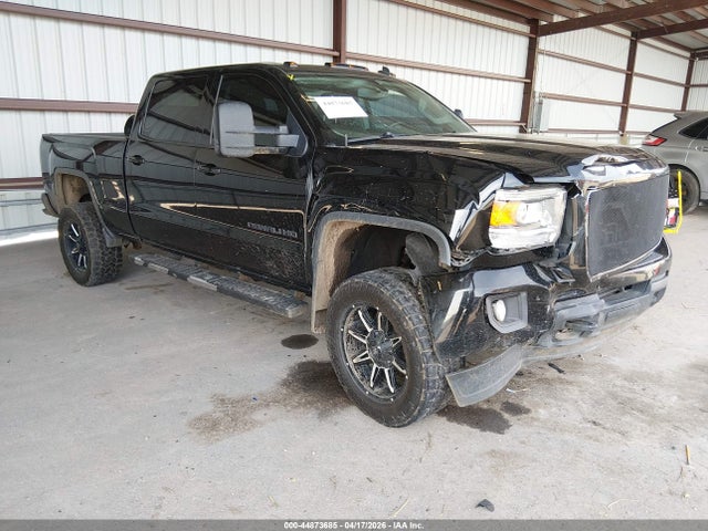 2015 Gmc Sierra 2500hd Denali მანქანა იყიდება აუქციონზე, vin: 1GT120EG1FF118343, აუქციონის ნომერი: 44873685