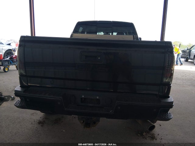2015 Gmc Sierra 2500hd Denali მანქანა იყიდება აუქციონზე, vin: 1GT120EG1FF118343, აუქციონის ნომერი: 44873685