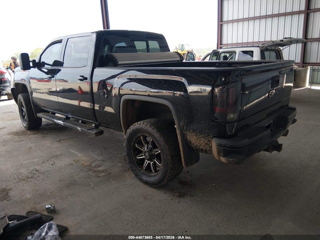 2015 Gmc Sierra 2500hd Denali მანქანა იყიდება აუქციონზე, vin: 1GT120EG1FF118343, აუქციონის ნომერი: 44873685