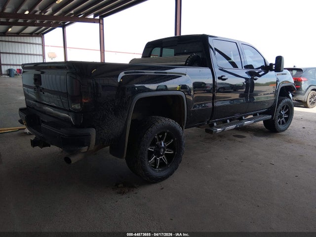 2015 Gmc Sierra 2500hd Denali მანქანა იყიდება აუქციონზე, vin: 1GT120EG1FF118343, აუქციონის ნომერი: 44873685