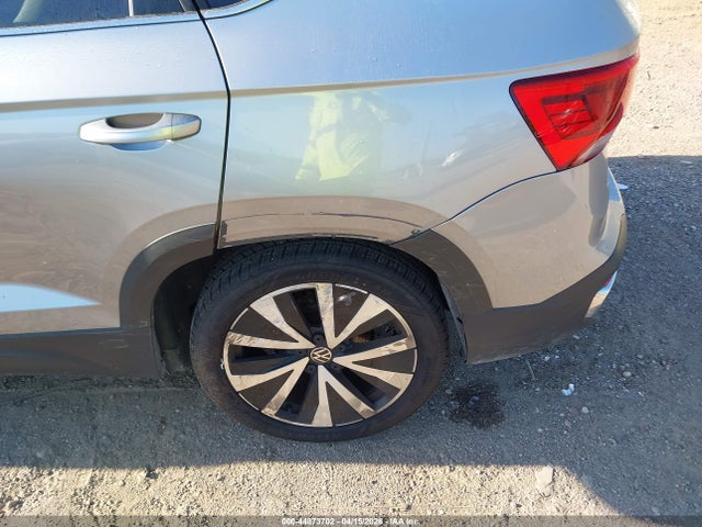 2024 VOLKSWAGEN TAOS 3VVEX7B24RM124633 Photo 5