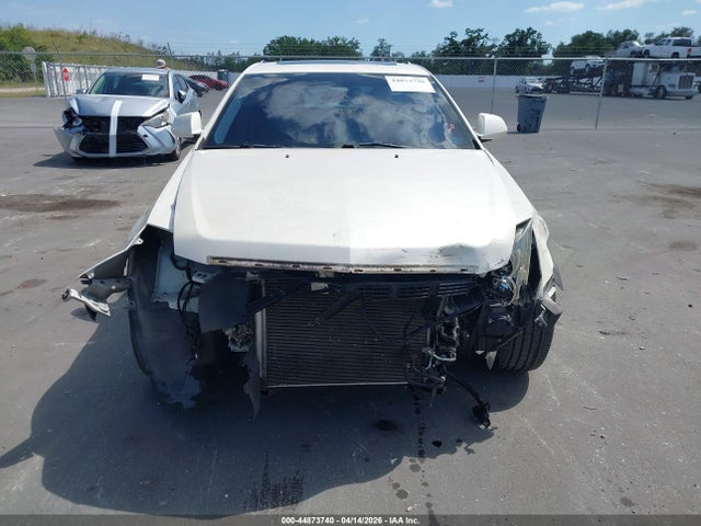 2010 Cadillac Cts Premium მანქანა იყიდება აუქციონზე, vin: 1G6DS8EV7A0102799, აუქციონის ნომერი: 44873740