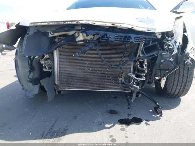 2010 Cadillac Cts Premium მანქანა იყიდება აუქციონზე, vin: 1G6DS8EV7A0102799, აუქციონის ნომერი: 44873740
