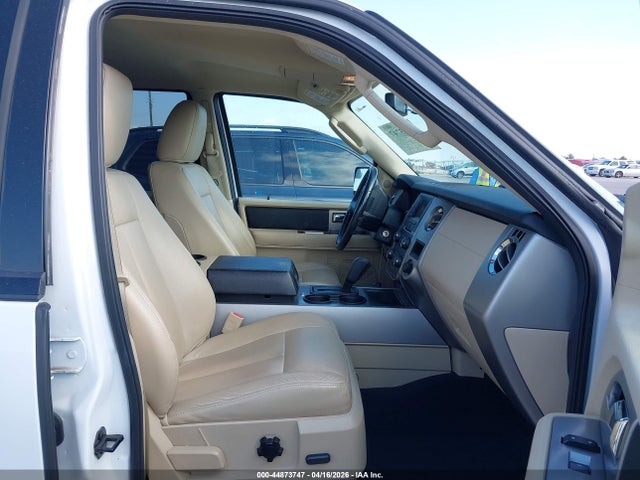 Продажа на аукционе авто 2016 Ford Expedition Xlt, vin: 1FMJU1HT4GEF56043, номер лота: 44873747